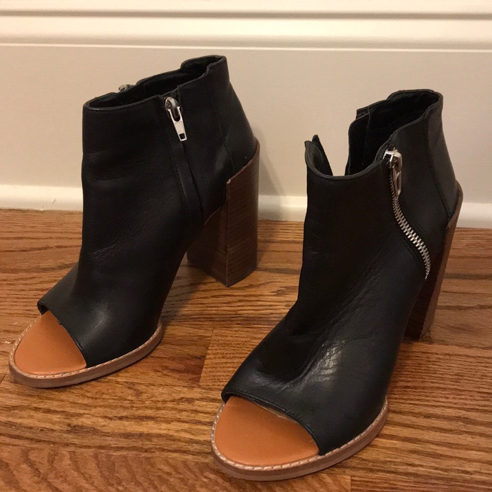 Dolce Vita open toe leather booties